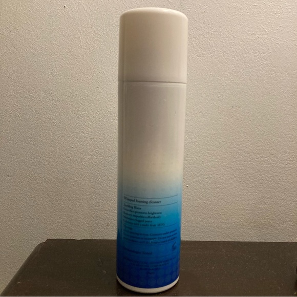 Laneige Cleanser - Picture 2 of 2